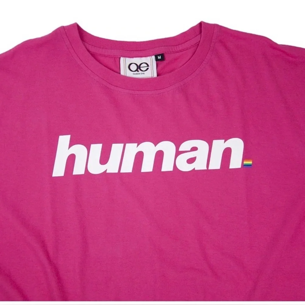 QUEER EYE Official Magenta Human Tee Pride Collection Size XL - Picture 2 of 3